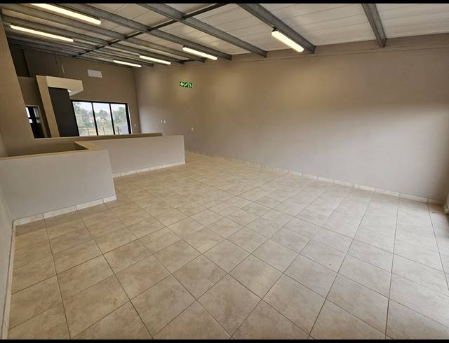 179M² WAREHOUSE TO LET IN MOREHILL